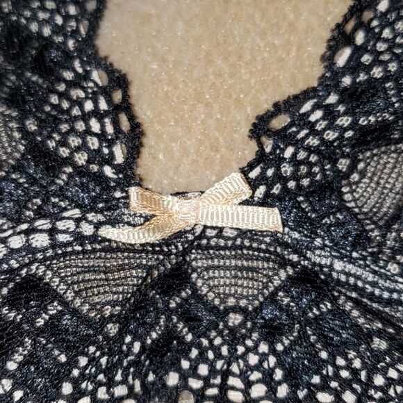 Heidi by Heidi Klum Black Lace Bralette Medium - Picture 2 of 8